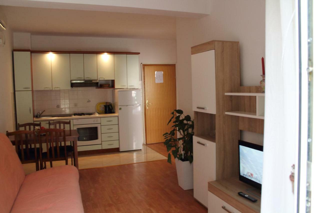 Apartments Tomas ブレラ エクステリア 写真